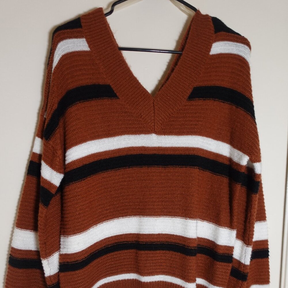 Stripped V-Neck Sweater
